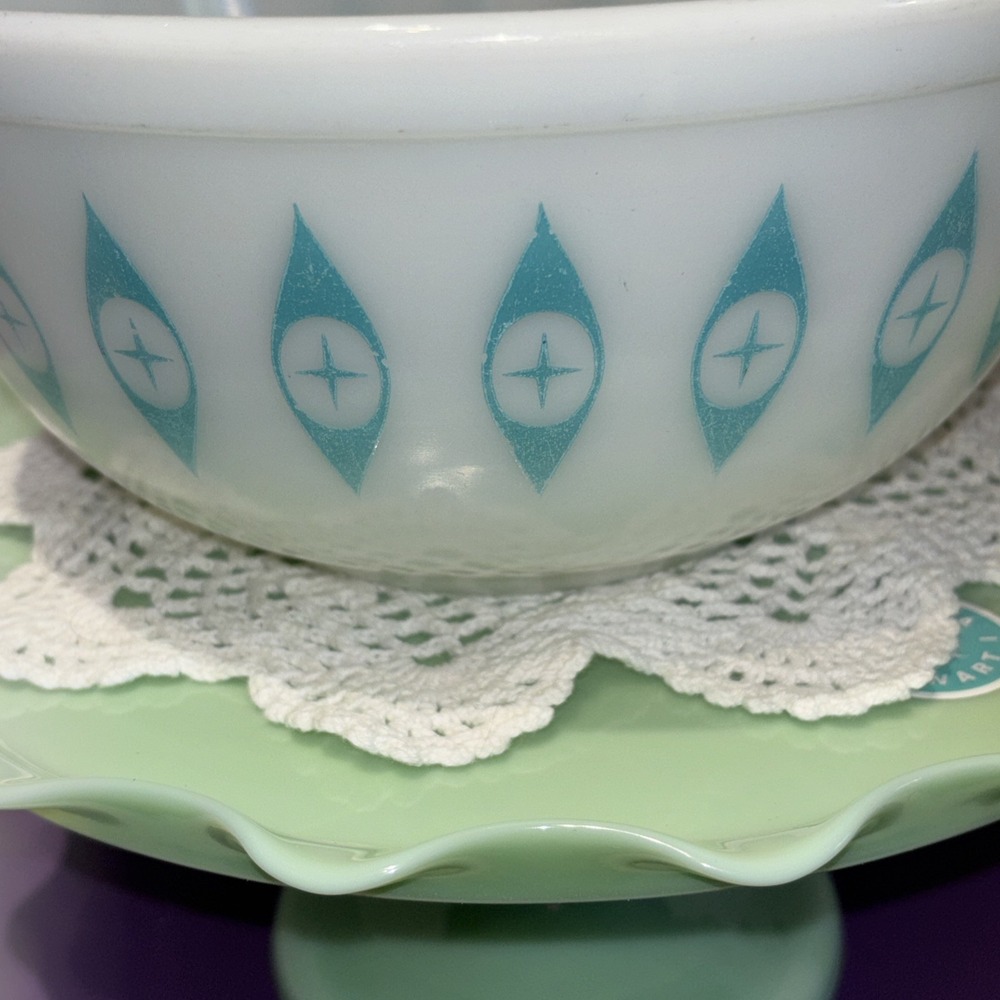 Vtg Atomic Eyes Pyrex Mixing Bowl MCM 1950s Unmarked White & Turquoise 403 - Picture 3 of 13
